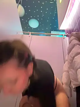KatyVibes Show in webcam