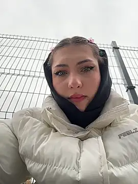 KatyVibes Adlı Modelin Web Kamerası Şovu