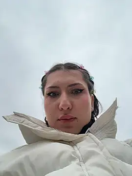 Show modela KatyVibes na web-kameri