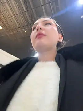 KatyVibes' Live XXX Chat