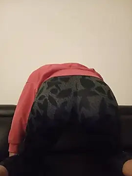 Hotmami93 Webcam show
