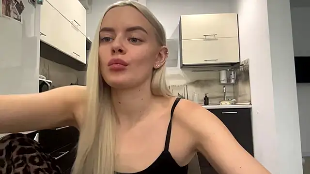 NakitaSavelyn Live XXX chat