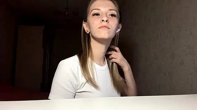 IrmgardCouden Webcam-Show
