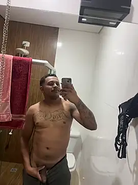 Show modela Samuelol29 na web-kameri