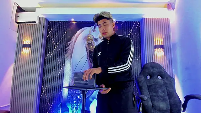 male_diamonds19 Webcam show