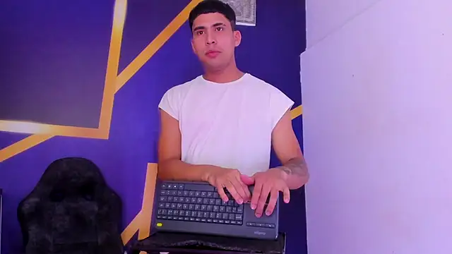 male_diamonds19 – Kamerová šou