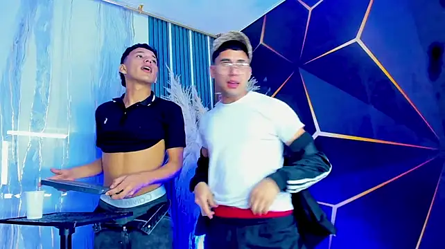 Вебкам-шоу male_diamonds19