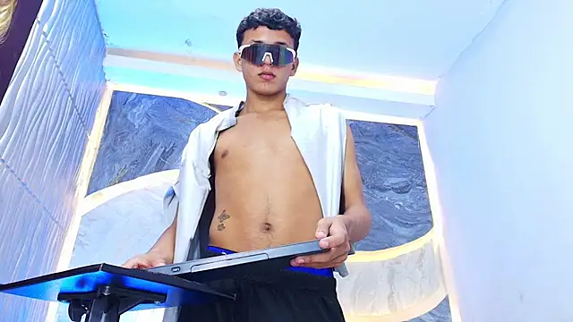 Liam-londonson Webbikameraesitys