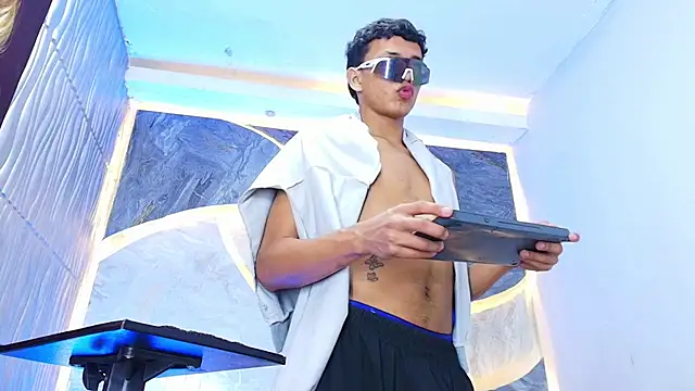 Liam-londonso Webcam show