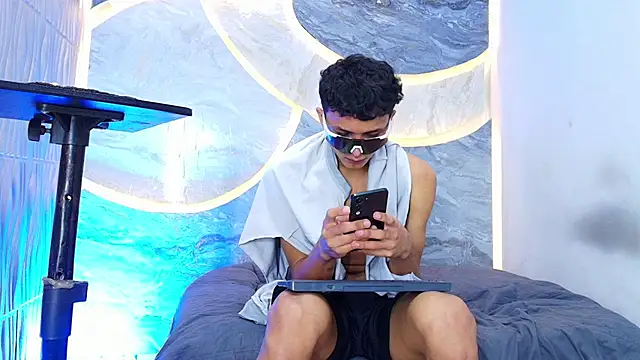 Liam-londonso webcam show
