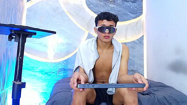 Liam-londonso Webcam show