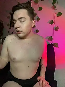 Boy_Big Webcam Show