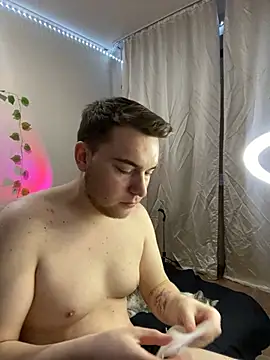Boy_Bign Webbikameraesitys