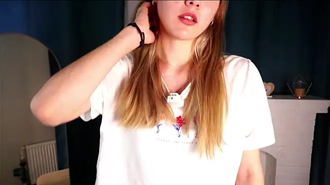 Chat +18 de SabrinaFalley ao vivo