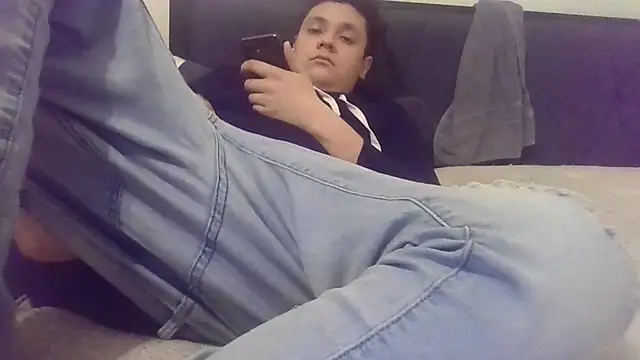 Webkamerová show cujo_boyy
