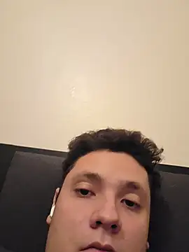 cujo_boyy's Webcam Show