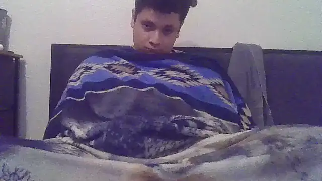 cujo_boyy webcam show