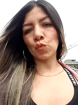 Show de SOFIA23_89 na webcam