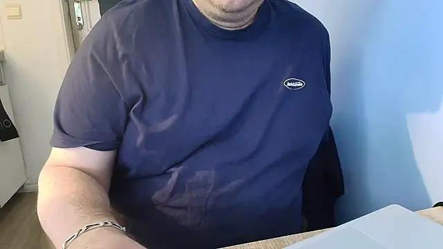 BelgianChubbyBigass Adlı Modelin Web Kamerası Şovu