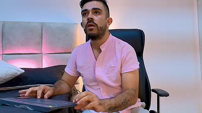 NicoSaint_ webcam show