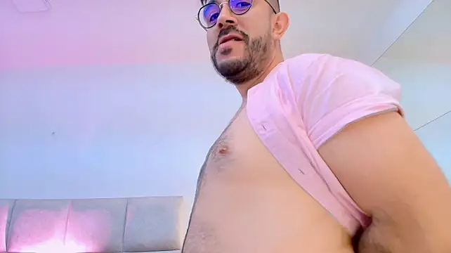NicoSaint_ Show in webcam