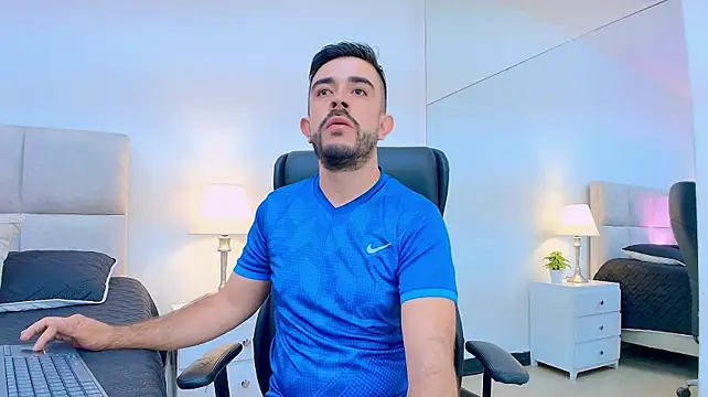 Show Webcam de NicoSaint_