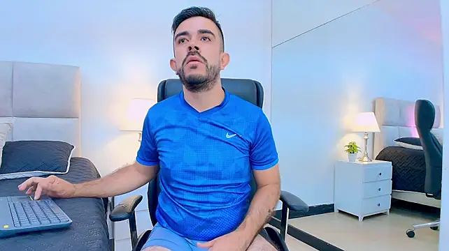 NicoSaint_ webcam show