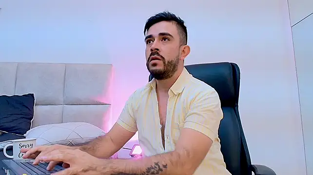 NicoSaint_'s Webcam Show