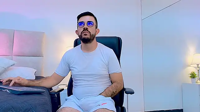 Show de NicoSaint_ na webcam
