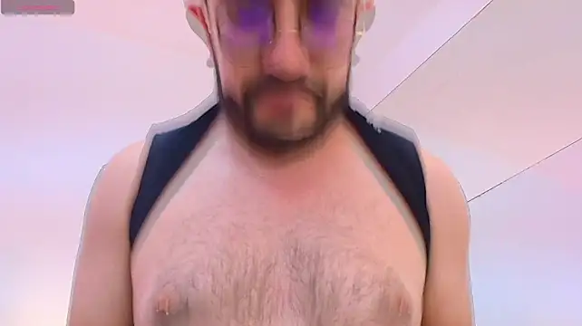 عرض كام NicoSaint_