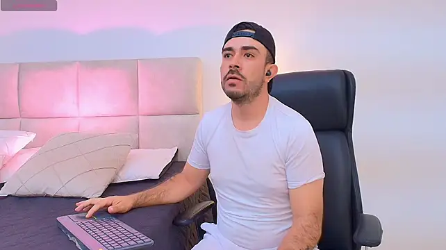NicoSaint_ webcam show