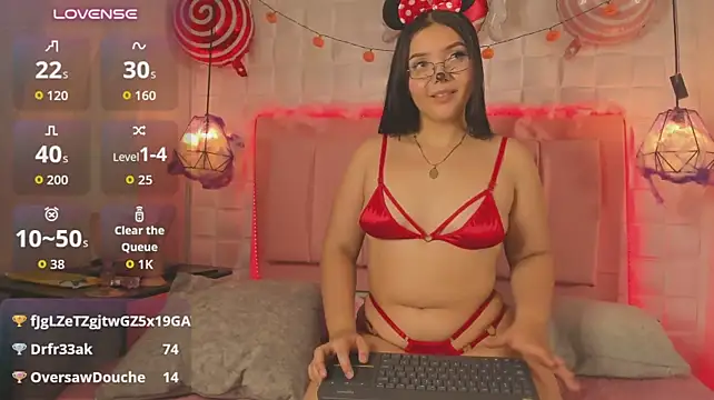 Онлайн чат XXX Aurora_Benett12
