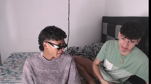 TemptationLatino Webcam-Show