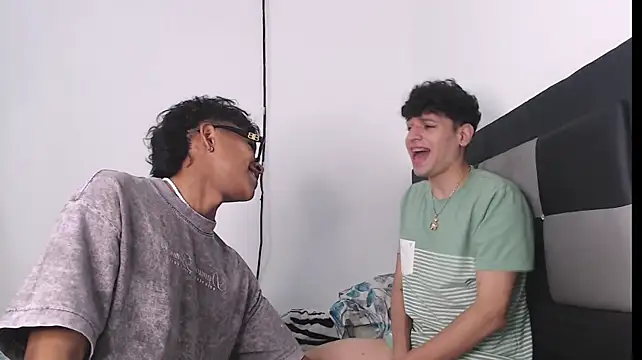 TemptationLatino Webcam-Show