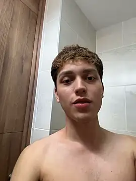 Twink_Andy: вебкам-шоу