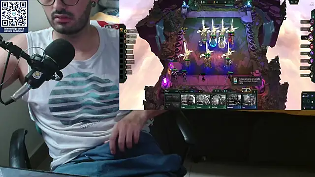 NuDragon: διαδικτυακό σόου στην κάμερα