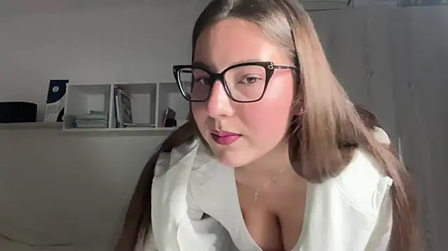 rubymoonv Webcam show