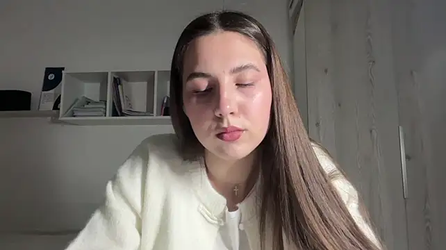 rubymoonv's Webcam Show