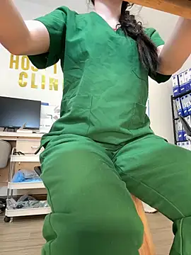 secretly_masturbating Show Webcam