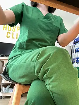 secretly_masturbating Webcam Show