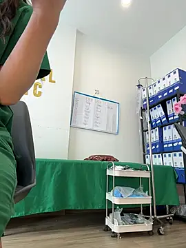 secretly_masturbating ওয়েবক্যাম শো