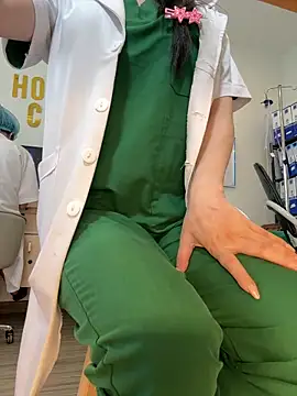 secretly_masturbating 网络视讯表演