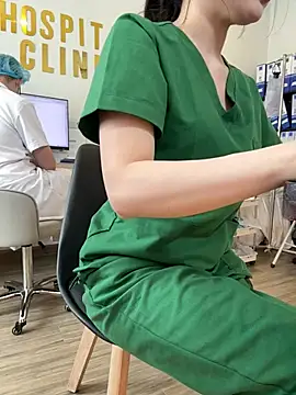 secretly_masturbating webcam show