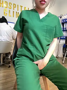 secretly_masturbating webcam show