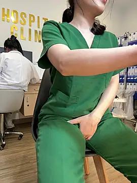 secretly_masturbating: διαδικτυακό σόου στην κάμερα