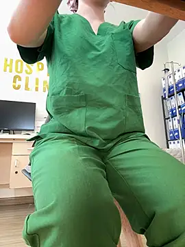 secretly_masturbating Show Webcam