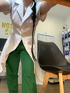 secretly_masturbating webcam show