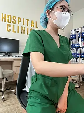 secretly_masturbating 网络视讯表演