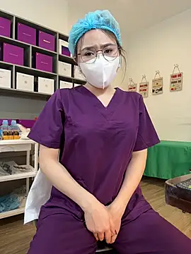 secretly_masturbating Show Webcam