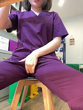secretly_masturbating Show Webcam